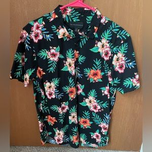 Men’s No Boundaries Button down floral shirt